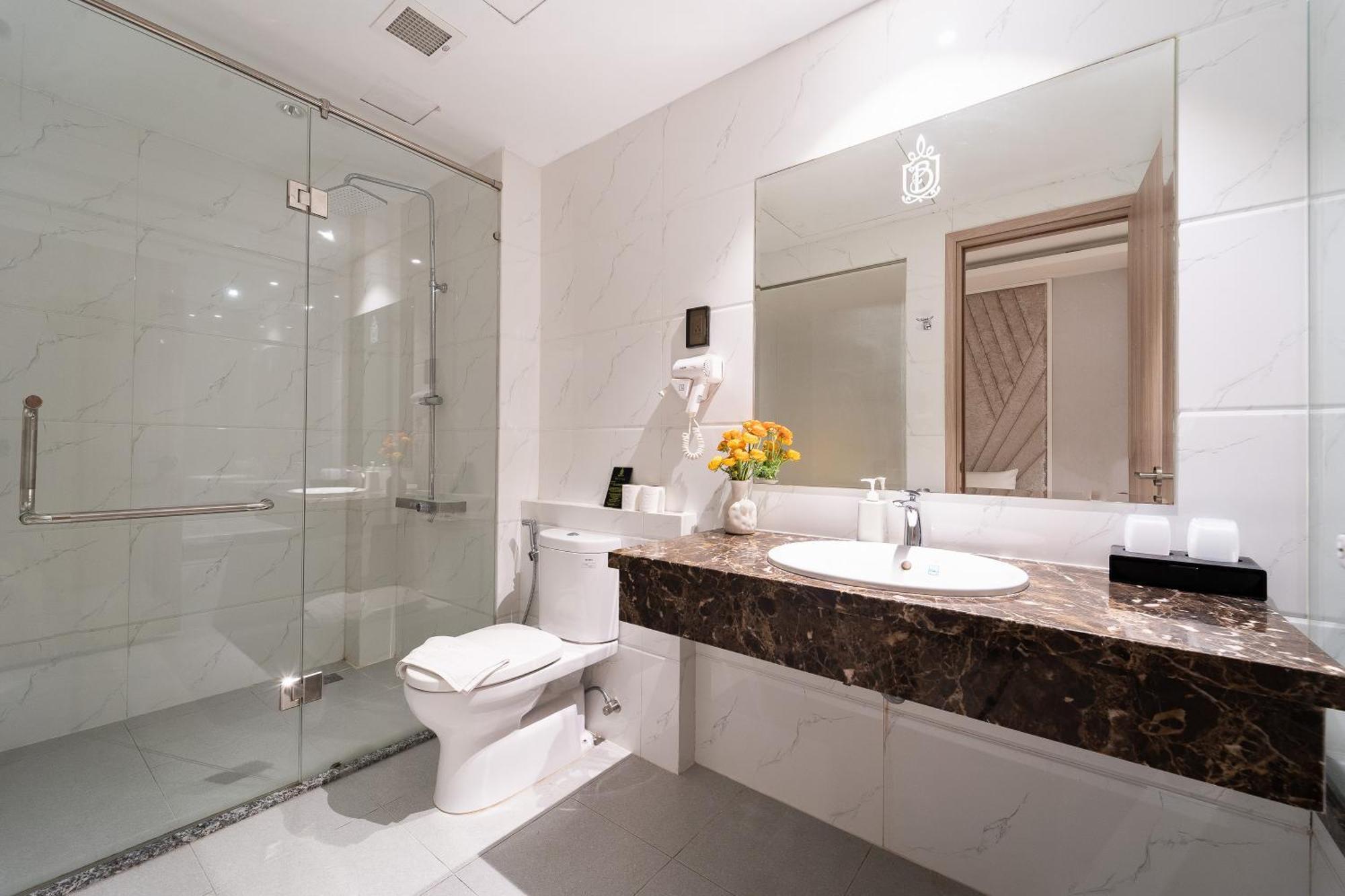Nicecy Hotel Suites & Spa Ho-Chi-Minh-Stadt Zimmer foto