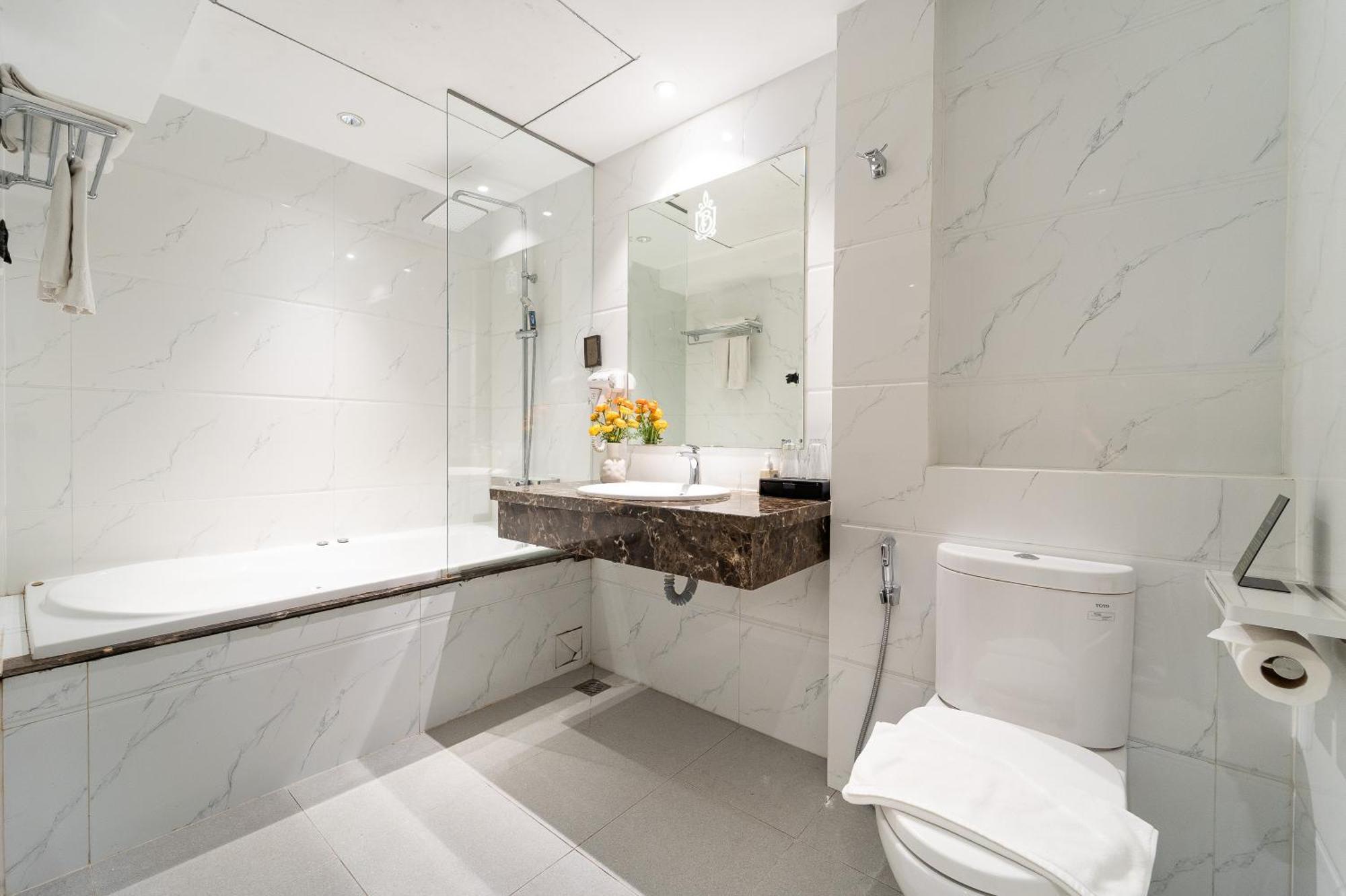 Nicecy Hotel Suites & Spa Ho-Chi-Minh-Stadt Zimmer foto